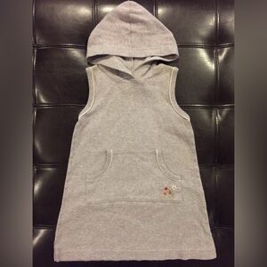 Girls Sleeveless Hoodie Casual Dress with Floral Embroidery Accent
